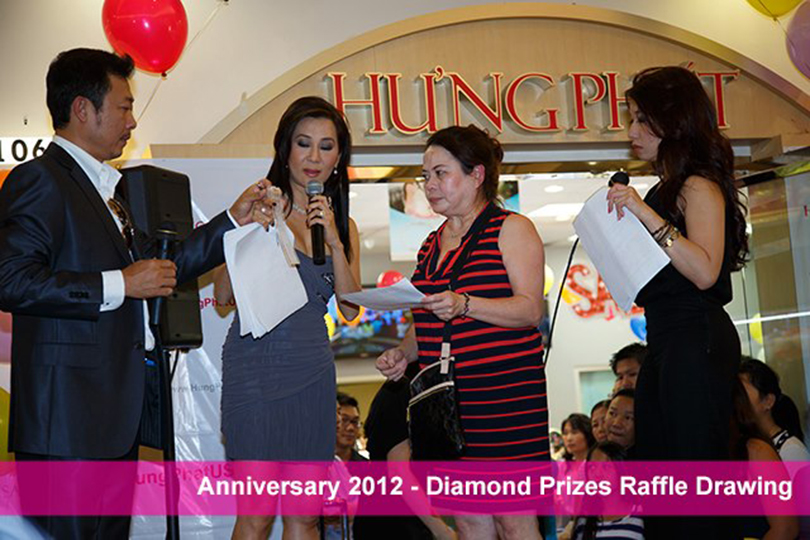 9 Diamond Raffle Prizes Anniversary_2012_ (29).jpg
